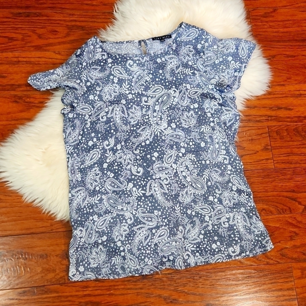 Como Black Paisley Flutter Sleeve Blouse
